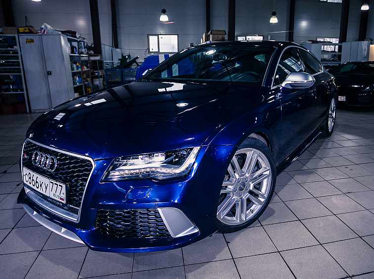 AUDI
